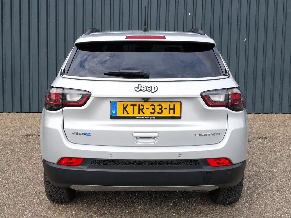 Jeep Compass 4xe 190 Plug-in Hybrid Electric Night Eagl uit 2022, foto 2