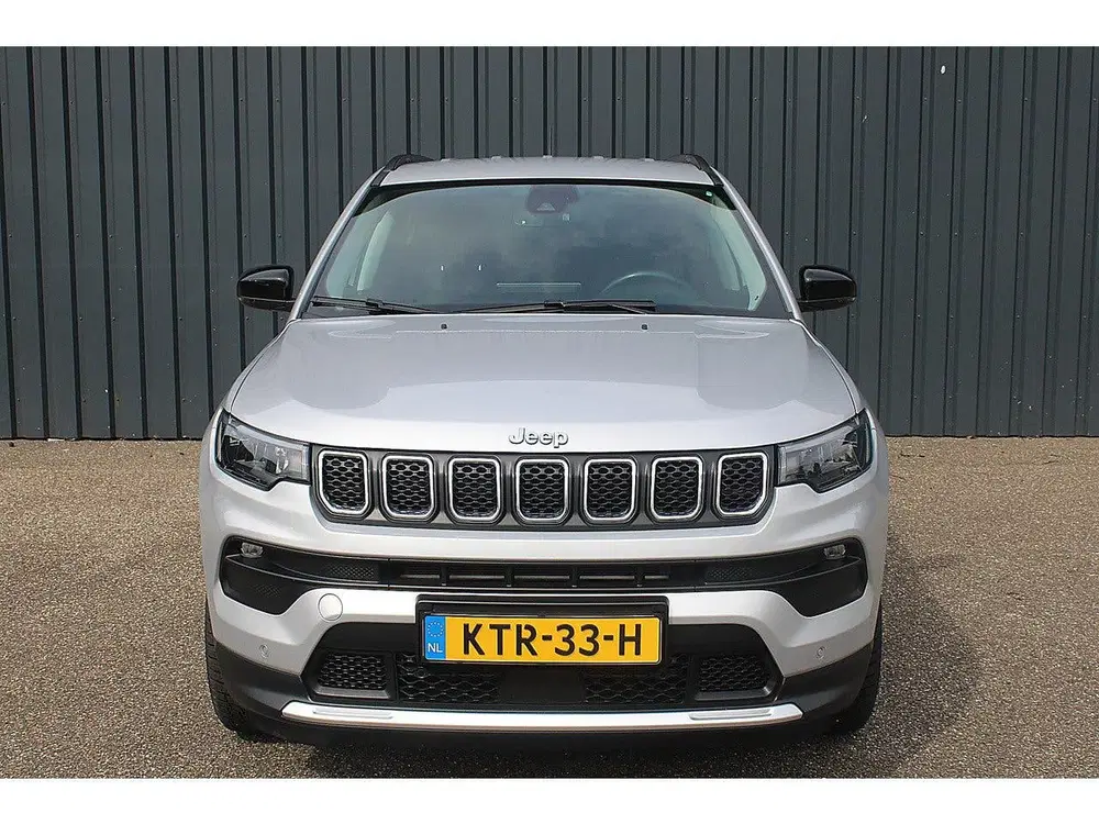 Jeep Compass 4xe 190 Plug-in Hybrid Electric Night Eagl uit 2022, foto 3
