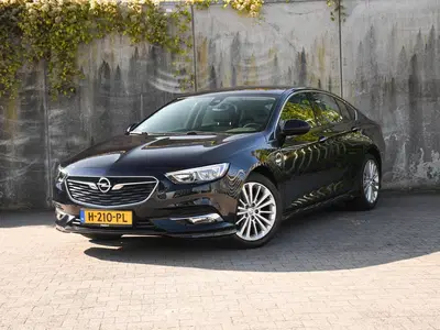 Opel Insignia Grand Sport OPC Line Business Executive 1. uit 2020