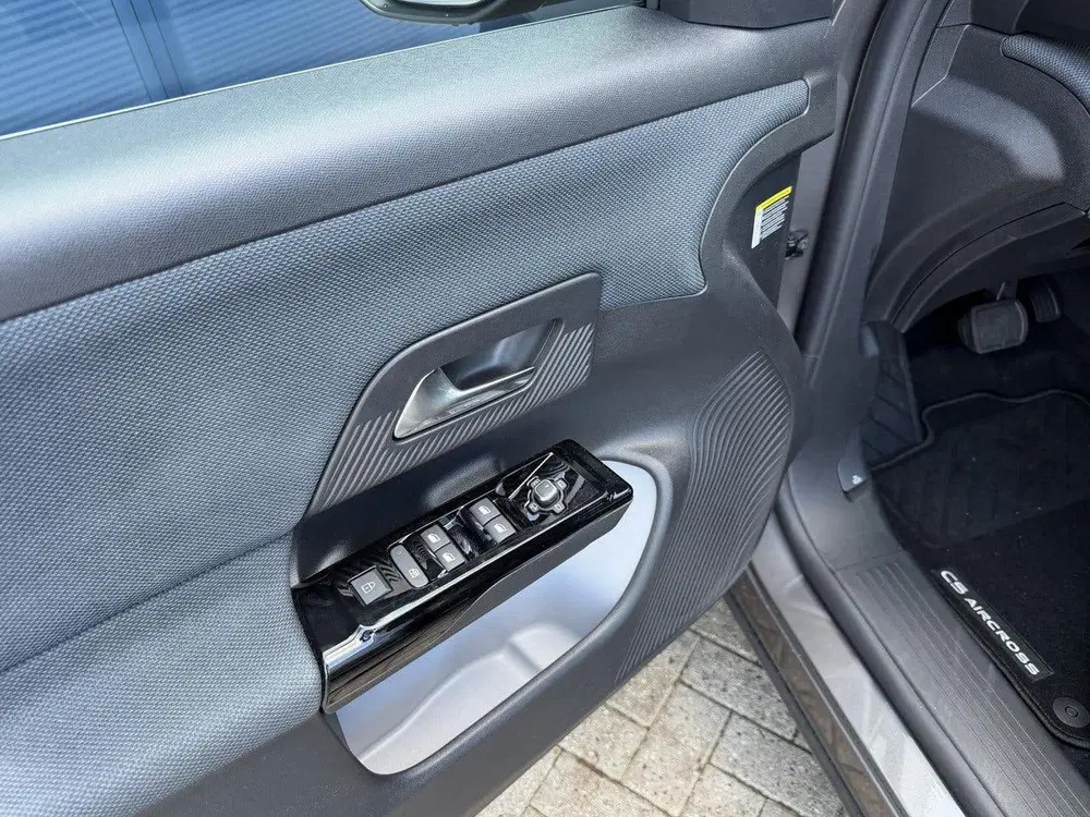 Citroën C5 Aircross 1.2 Hybrid 145 Business Automaat uit 2026, foto 9