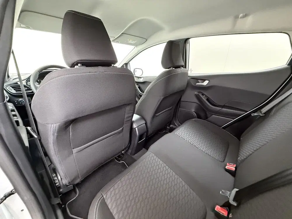 Ford Fiesta 125pk Hybrid Titanium uit 2022, foto 7