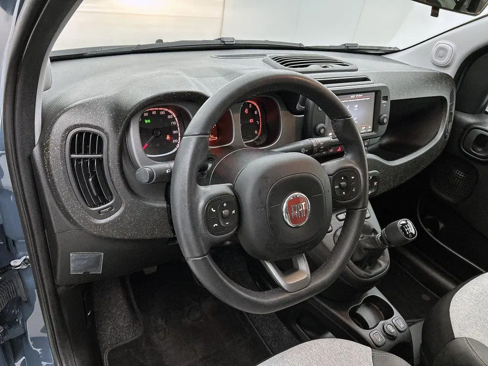 Fiat Panda 1.0 70pk Hybrid Cross uit 2021, foto 10