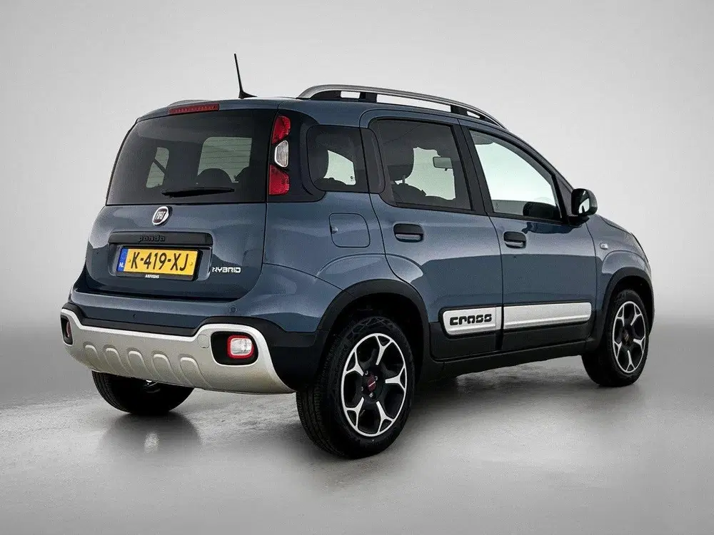 Fiat Panda 1.0 70pk Hybrid Cross uit 2021, foto 8