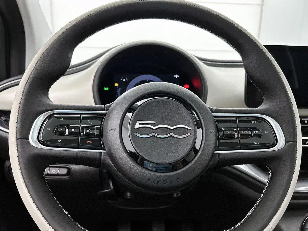 Fiat 500 1.0 65k Hybrid La Prima uit 2026, foto 12