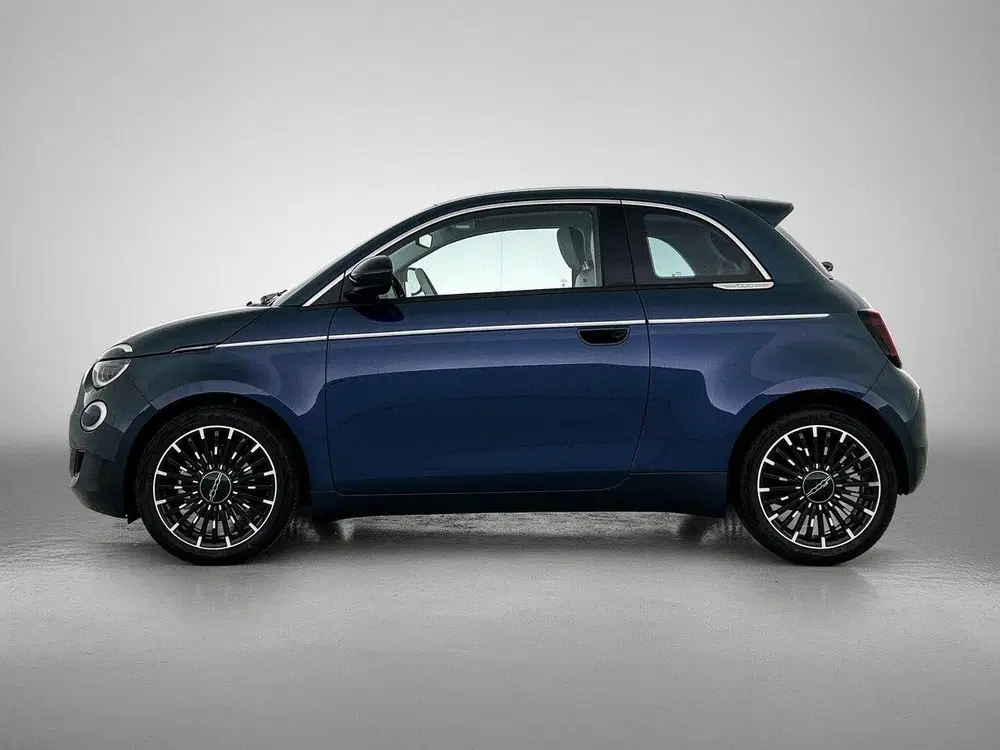 Fiat 500 1.0 65k Hybrid La Prima uit 2026, foto 2