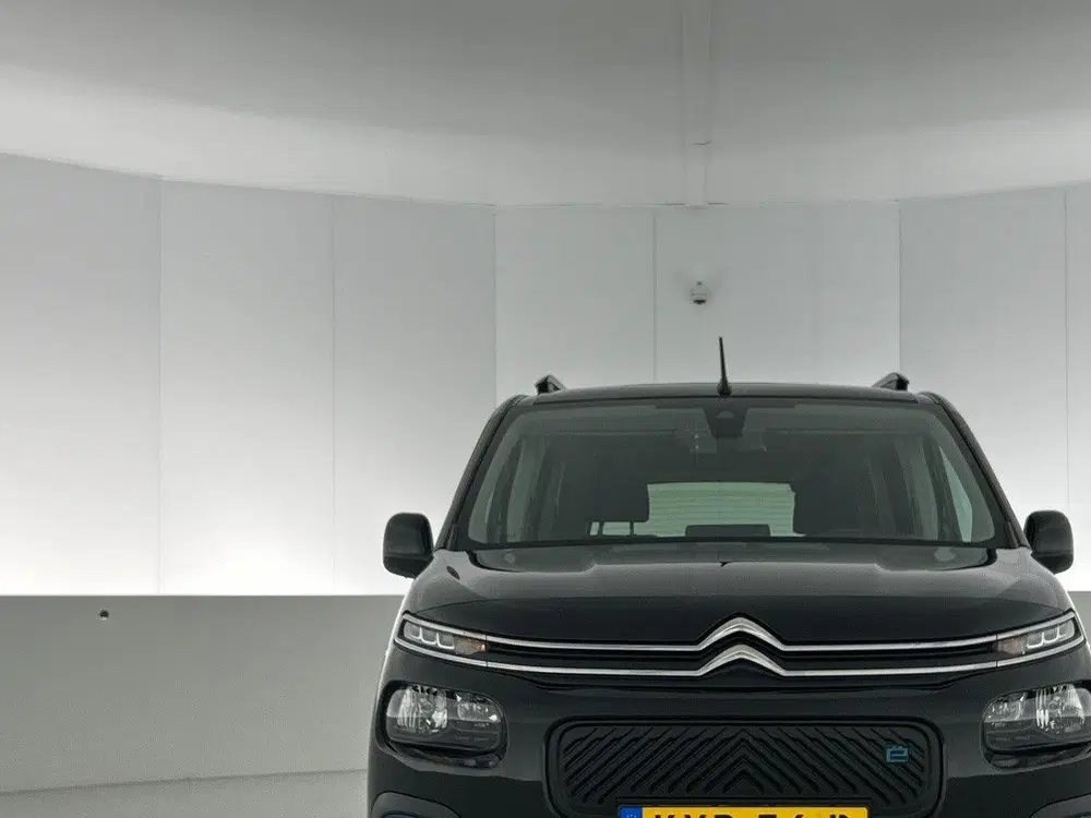 Citroën Berlingo Shine 50 kWh 136pk uit 2023, foto 10