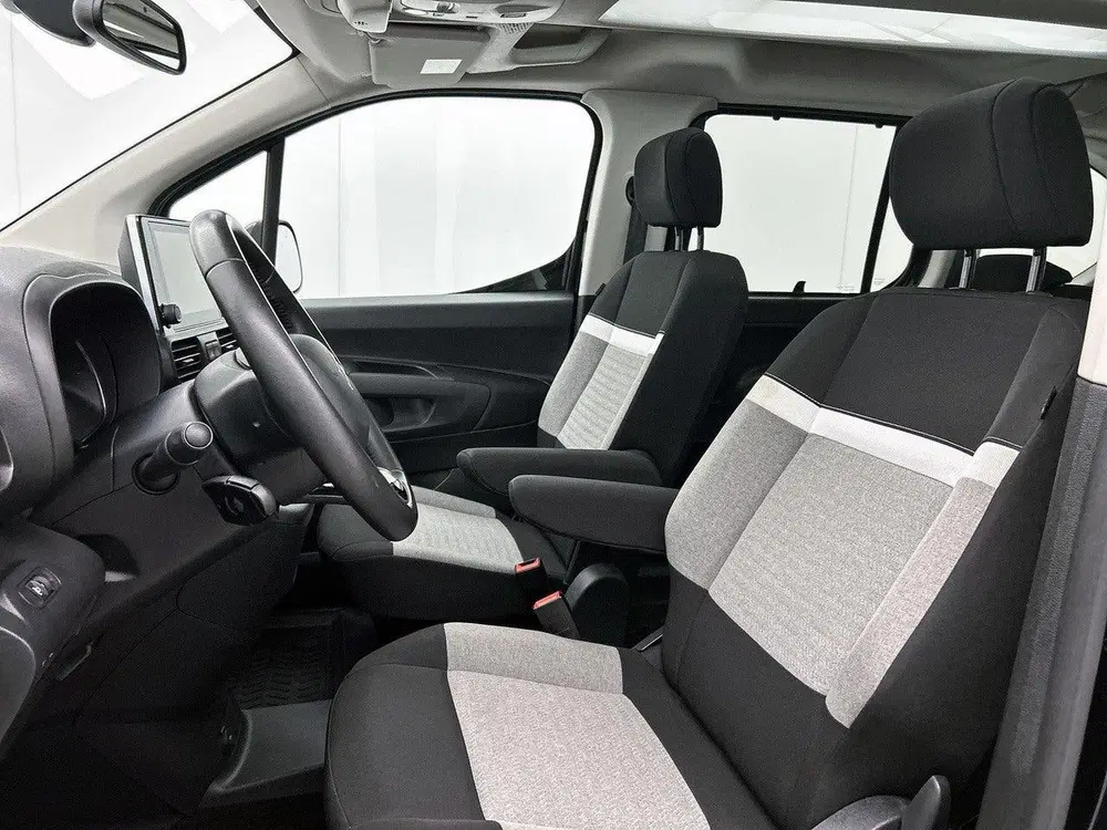 Citroën Berlingo Shine 50 kWh 136pk uit 2023, foto 11