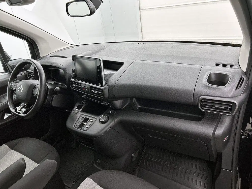Citroën Berlingo Shine 50 kWh 136pk uit 2023, foto 14