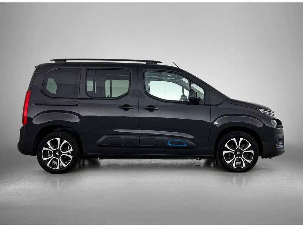 Citroën Berlingo Shine 50 kWh 136pk uit 2023, foto 8