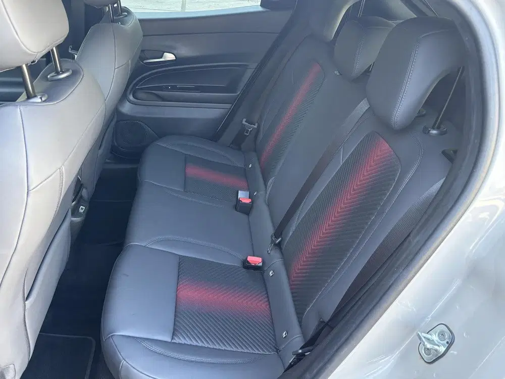Alfa Romeo Junior 145pk Hybrid Ibrida Speciale Automaat uit 2025, foto 11