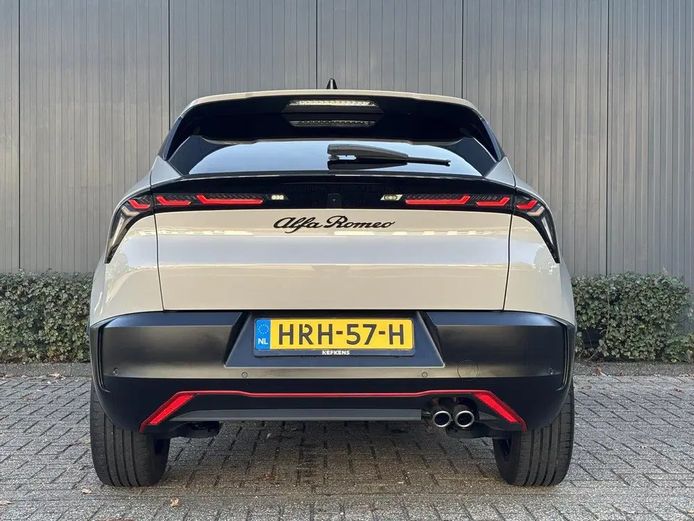 Alfa Romeo Junior 145pk Hybrid Ibrida Speciale Automaat uit 2025, foto 5