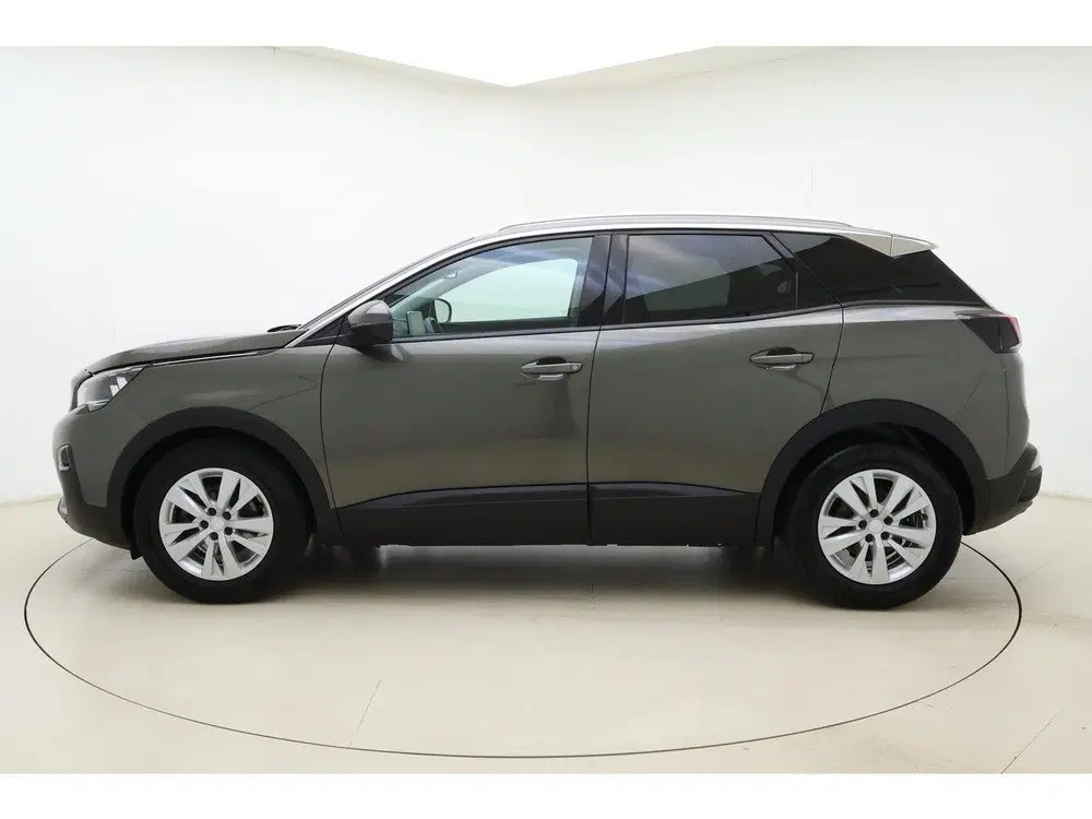 Peugeot 3008 1.2 PureTech Blue Lease Executive Navigati uit 2020, foto 6