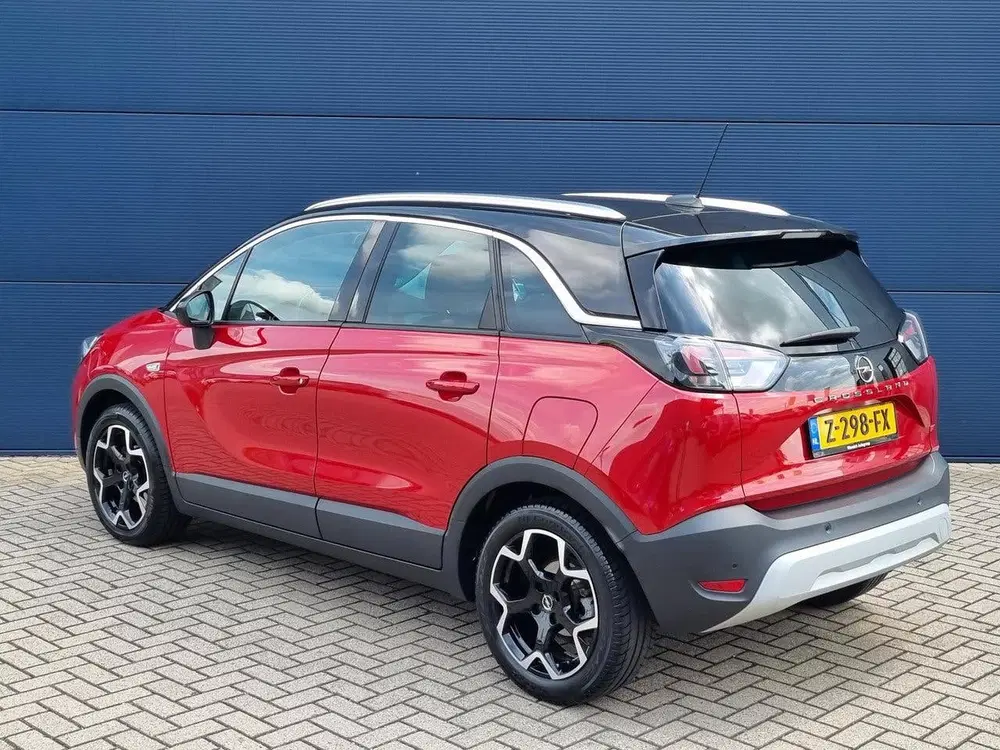 Opel Crossland 1.2 Edition uit 2021, foto 3