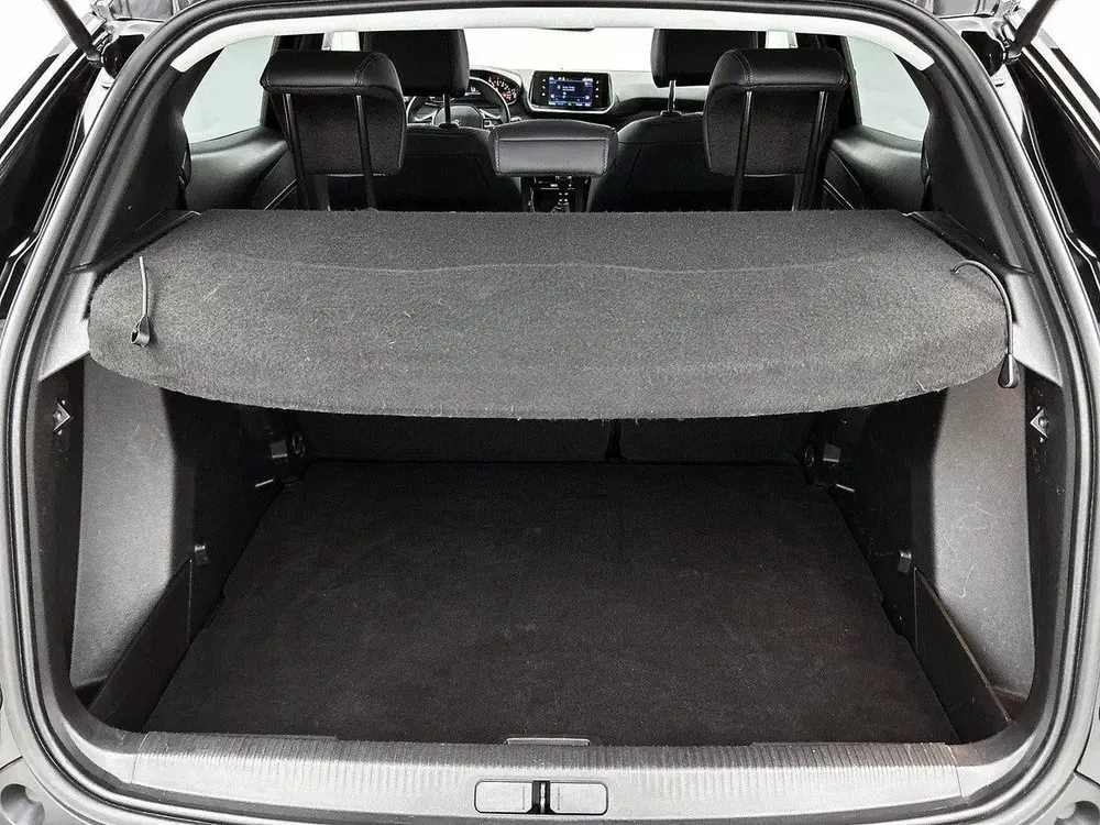 Peugeot 2008 1.2 100pk Allure uit 2021, foto 14