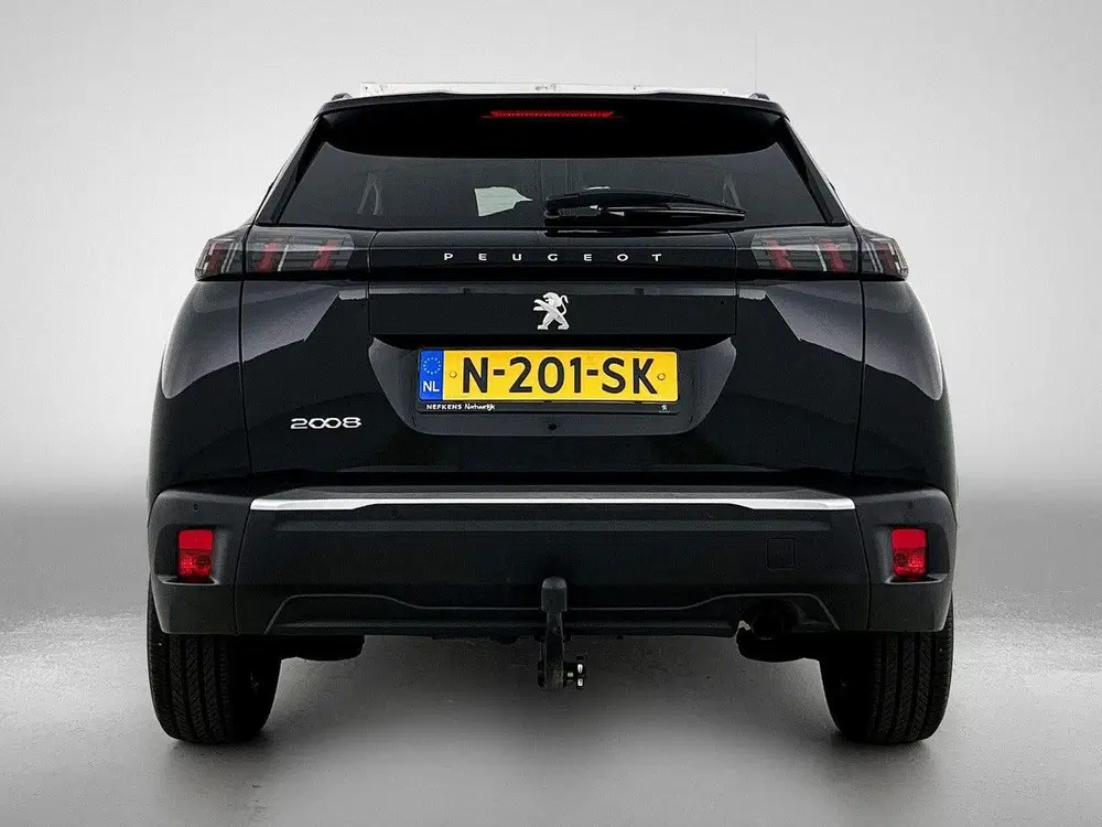 Peugeot 2008 1.2 100pk Allure uit 2021, foto 4