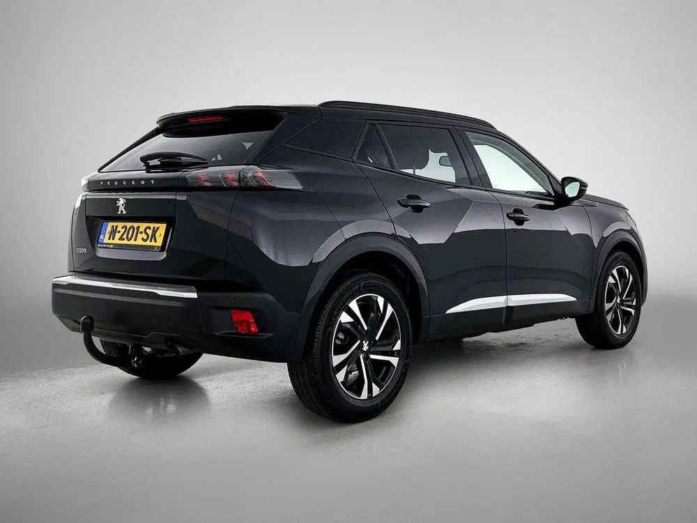 Peugeot 2008 1.2 100pk Allure uit 2021, foto 5