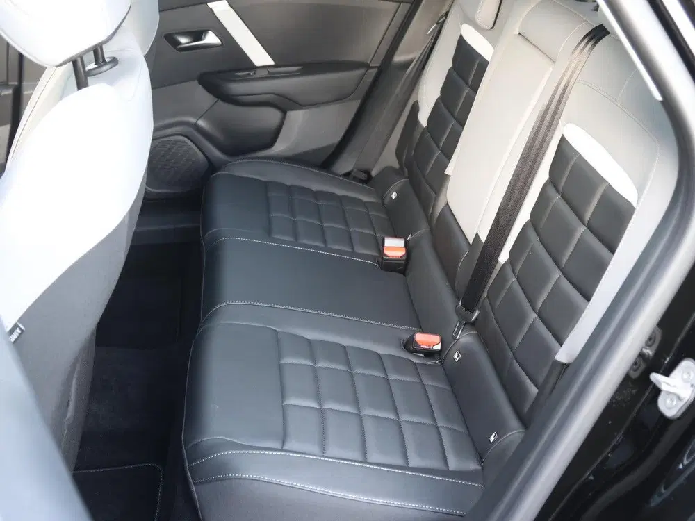 Citroën C4 1.2 Hybrid 136 Max 1ste Eigenaar uit 2025, foto 15