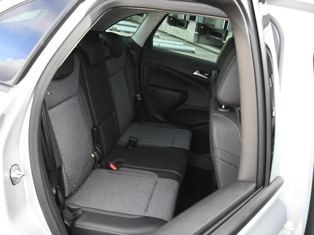 Opel Crossland Elegance 1.2 Turbo 110pk CRUISE.C uit 2024, foto 13