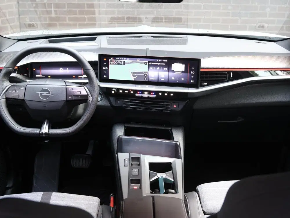 Opel Grandland GS 145pk Hybrid uit 2025, foto 10