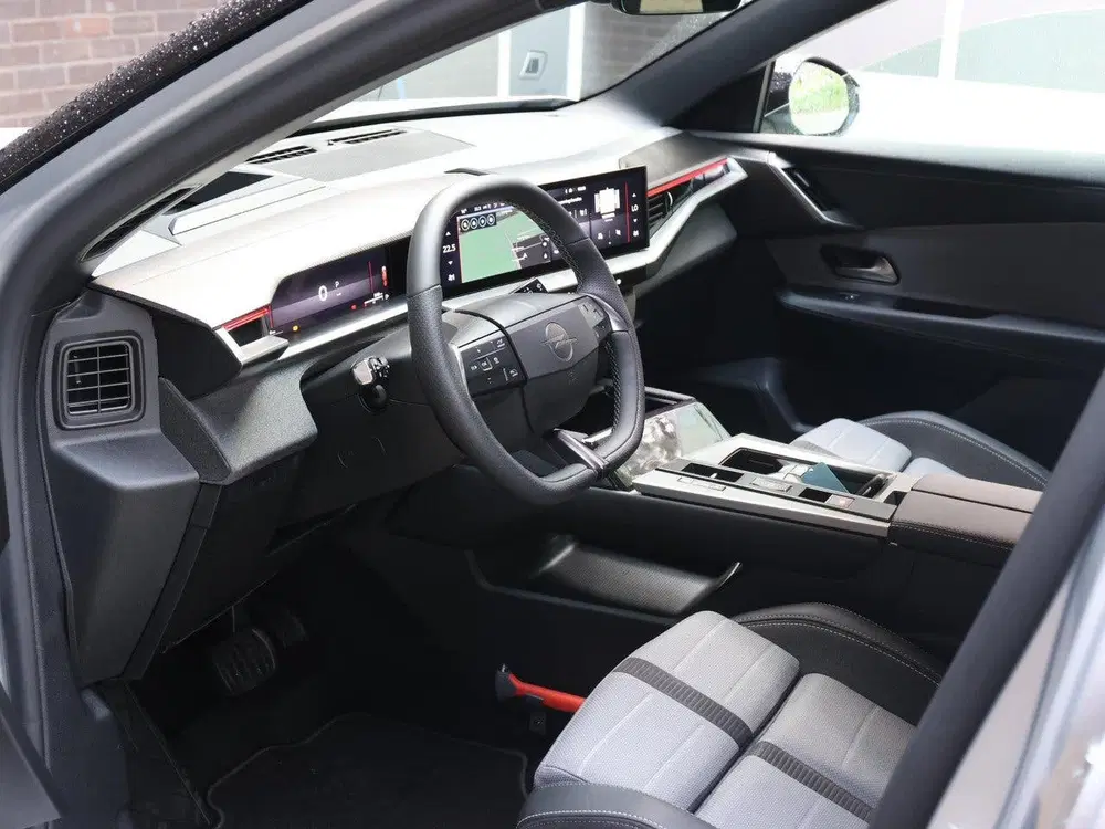Opel Grandland GS 145pk Hybrid uit 2025, foto 7