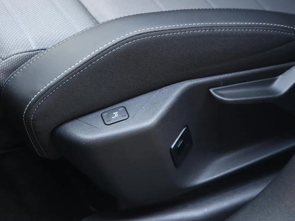 Opel Grandland GS 145pk Hybrid uit 2025, foto 8