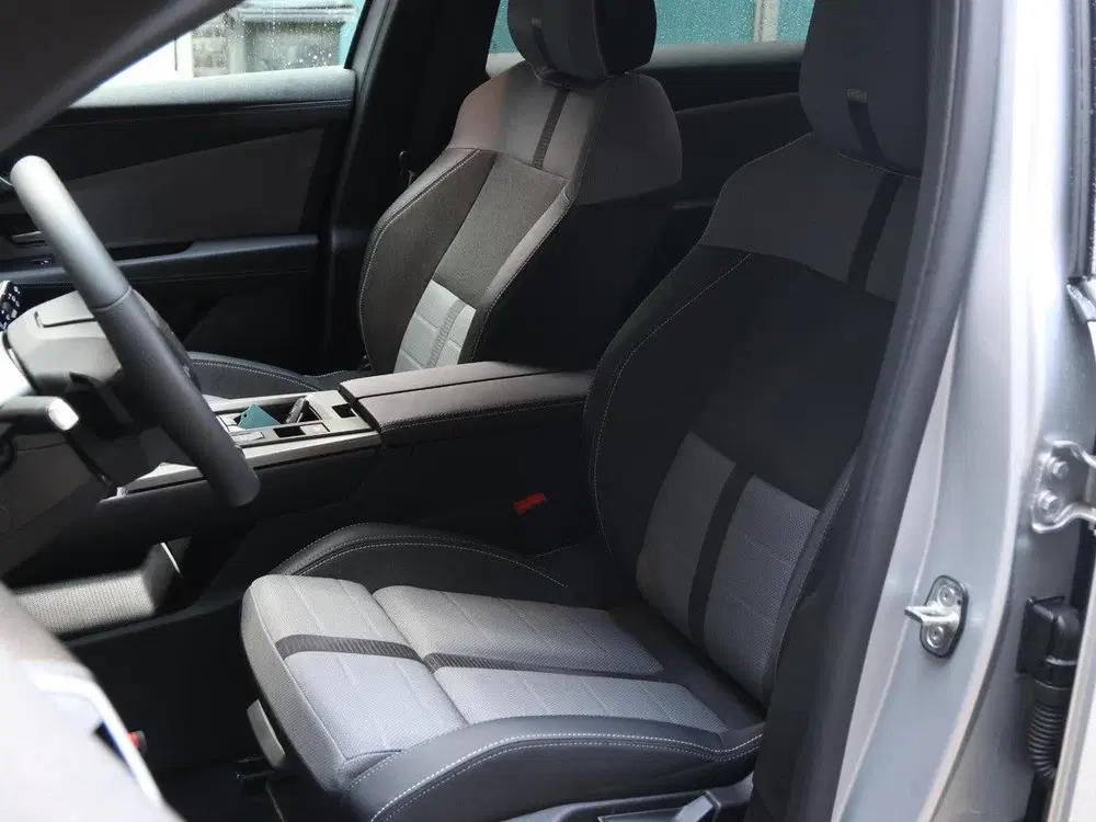 Opel Grandland GS 145pk Hybrid uit 2025, foto 9