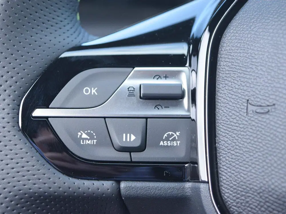 Peugeot 308 GT 54 kWh uit 2026, foto 15