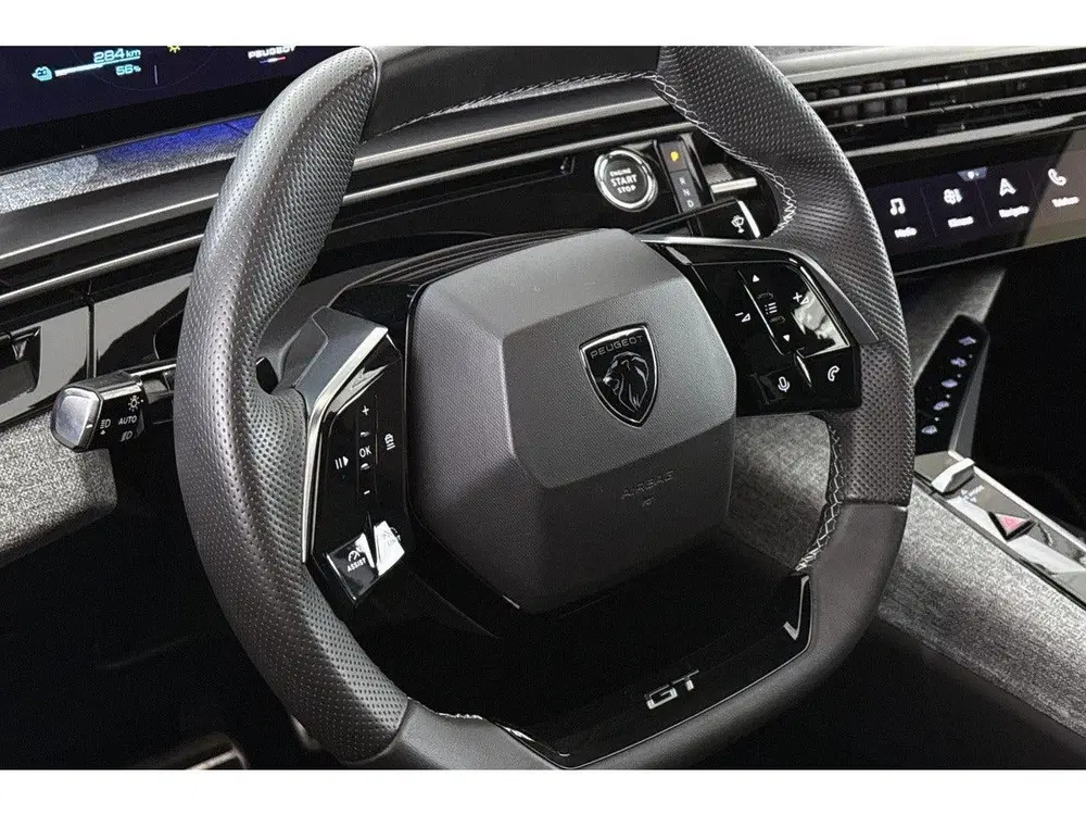 Peugeot 3008 GT 73 kWh Panoramadak FOCAL Warmtepomp Sto uit 2024, foto 14