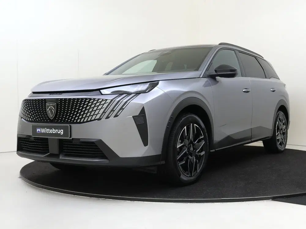 Peugeot 5008 1.2 Hybrid 145 Allure uit 2025