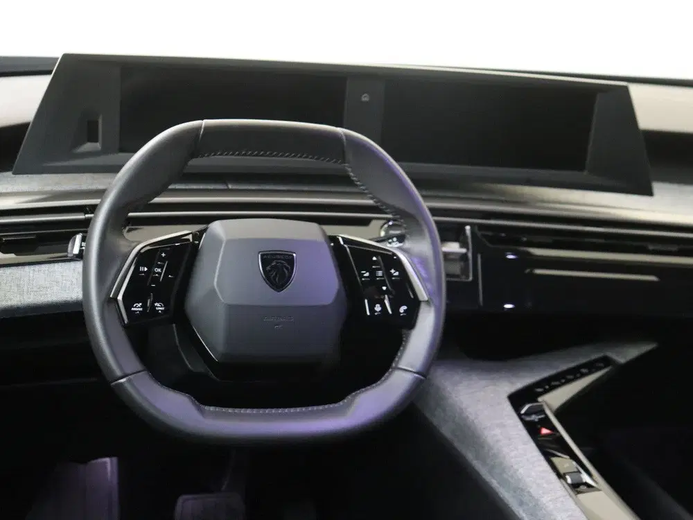 Peugeot 5008 1.2 Hybrid 145 Allure uit 2025, foto 6