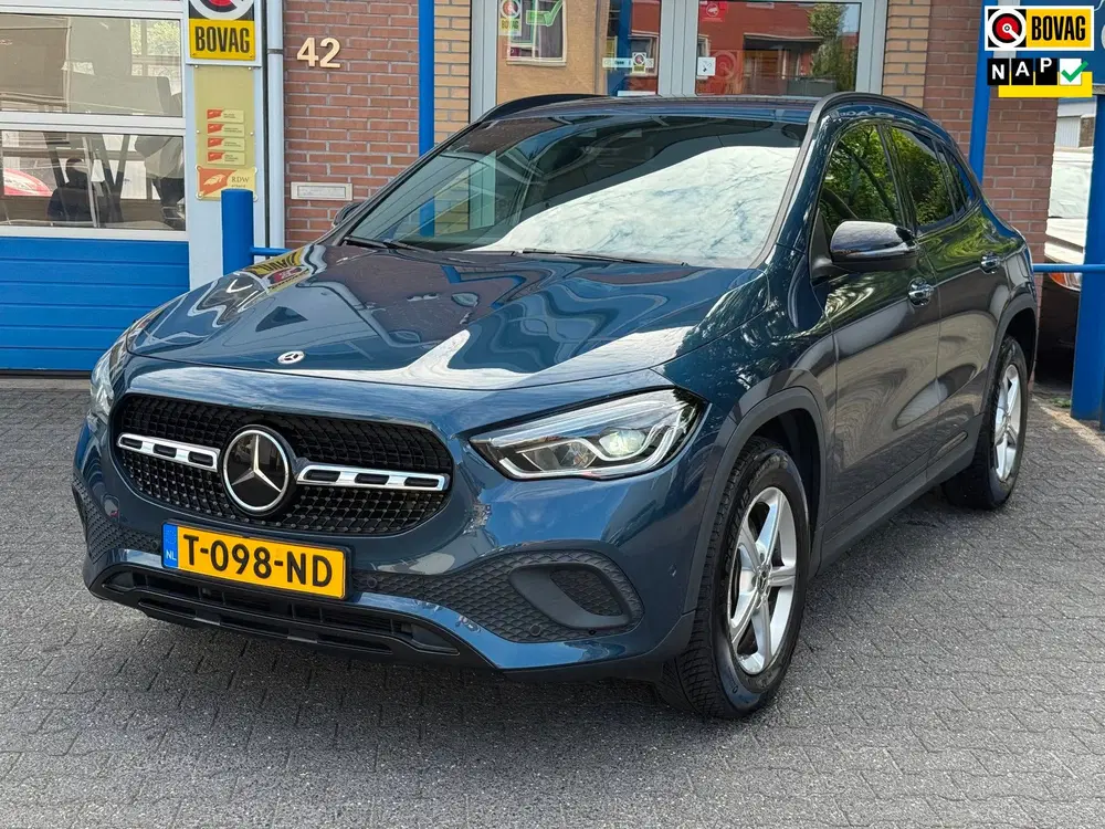 Mercedes-Benz GLA 200 Luxury Line uit 2023