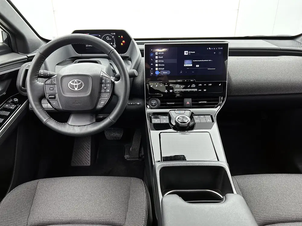 Toyota bZ4X Dynamic 71 kWh (bj 2025 uit 2025, foto 4