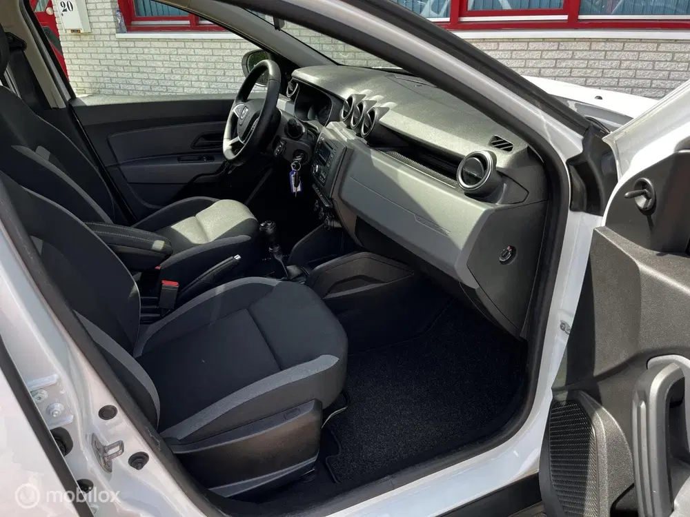 Dacia Duster 1.0 TCe Bi-Fuel Comfort uit 2020, foto 8