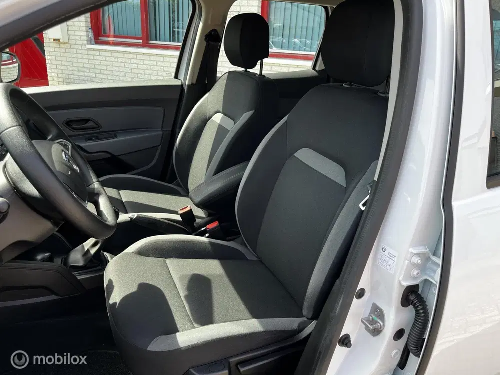 Dacia Duster 1.0 TCe Bi-Fuel Comfort uit 2020, foto 9