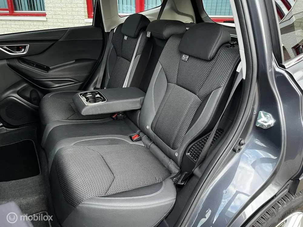 Subaru Forester 2.0i e-BOXER Luxury uit 2024, foto 11