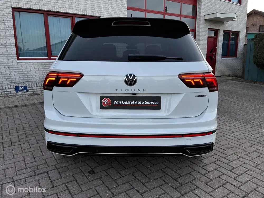 Volkswagen Tiguan 2.0 TSI 4Motion R-LINE 245PK uit 2021, foto 5