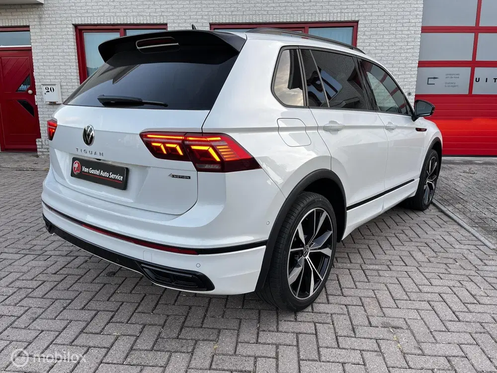 Volkswagen Tiguan 2.0 TSI 4Motion R-LINE 245PK uit 2021, foto 6