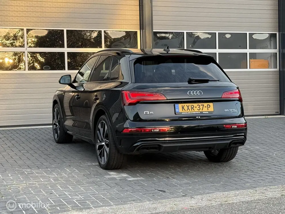 Audi Q5 55 TFSI e S edition 367PK 21'inch uit 2021, foto 6