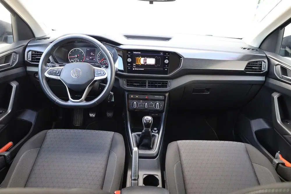 Volkswagen T-Cross 1.0 TSI 95pk Life uit 2022, foto 5