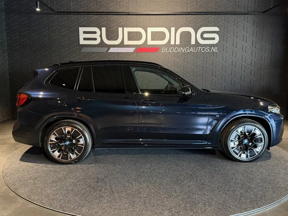 BMW iX3 High Exe 80 kWh uit 2023, foto 4