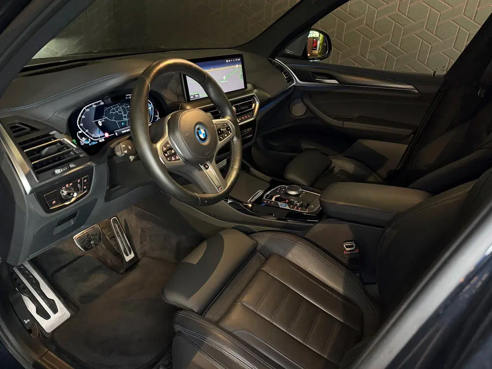 BMW iX3 High Exe 80 kWh uit 2023, foto 9
