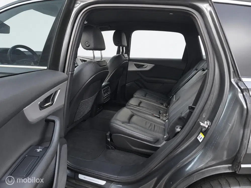 Audi Q7 55 TFSI e quattro 2021 S-LINE uit 2021, foto 12