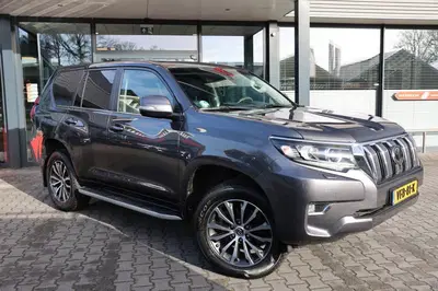 Toyota Land Cruiser 2.8 D-4D 5DRS EXECUTIVE A uit 2020