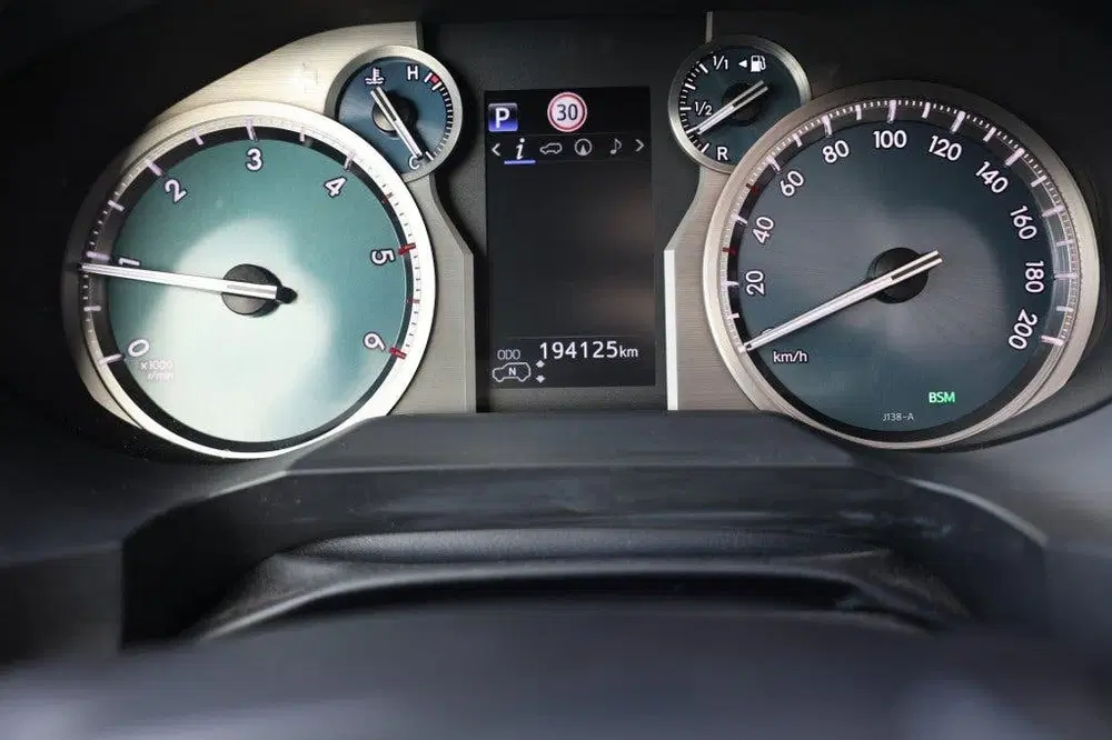 Toyota Land Cruiser 2.8 D-4D 5DRS EXECUTIVE A uit 2020, foto 10