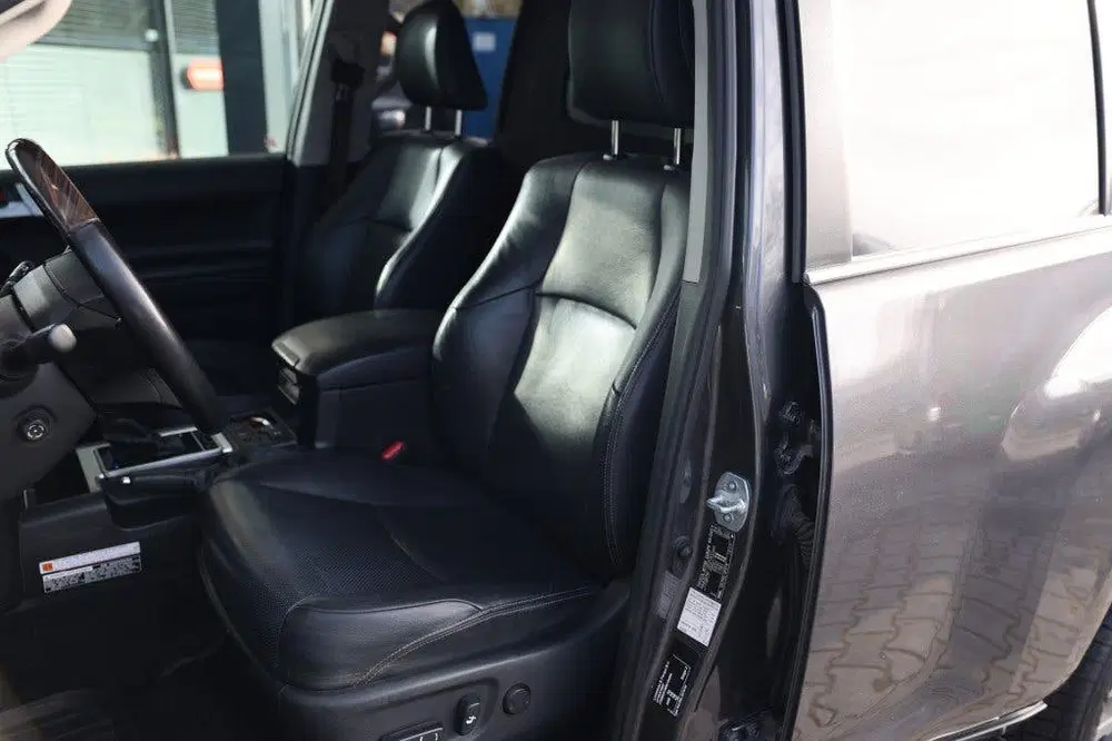 Toyota Land Cruiser 2.8 D-4D 5DRS EXECUTIVE A uit 2020, foto 7