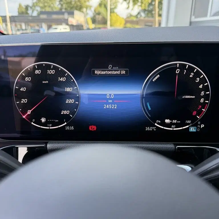Mercedes-Benz B-Klasse 250 e Lux. Line uit 2024, foto 11
