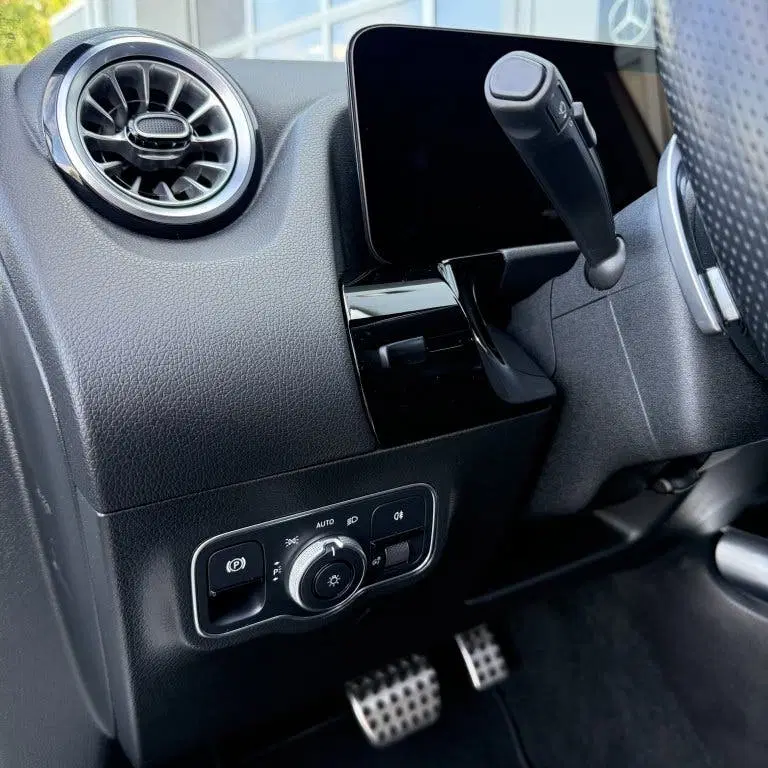 Mercedes-Benz B-Klasse 250 e Lux. Line uit 2024, foto 13
