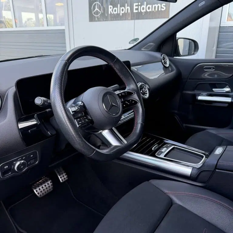 Mercedes-Benz B-Klasse 250 e Lux. Line uit 2024, foto 6