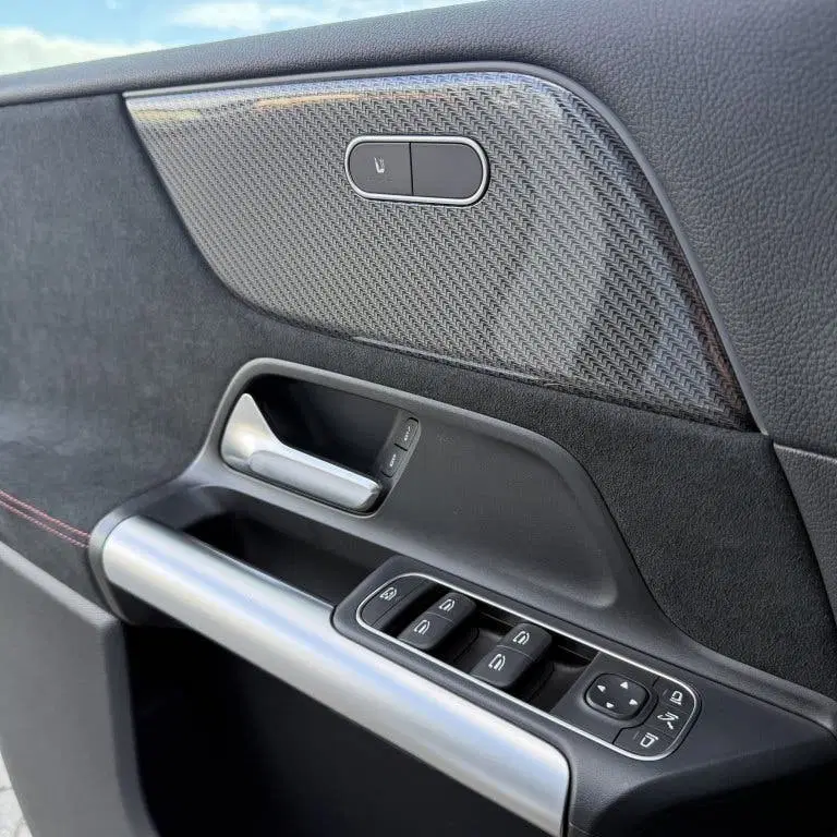 Mercedes-Benz B-Klasse 250 e Lux. Line uit 2024, foto 9