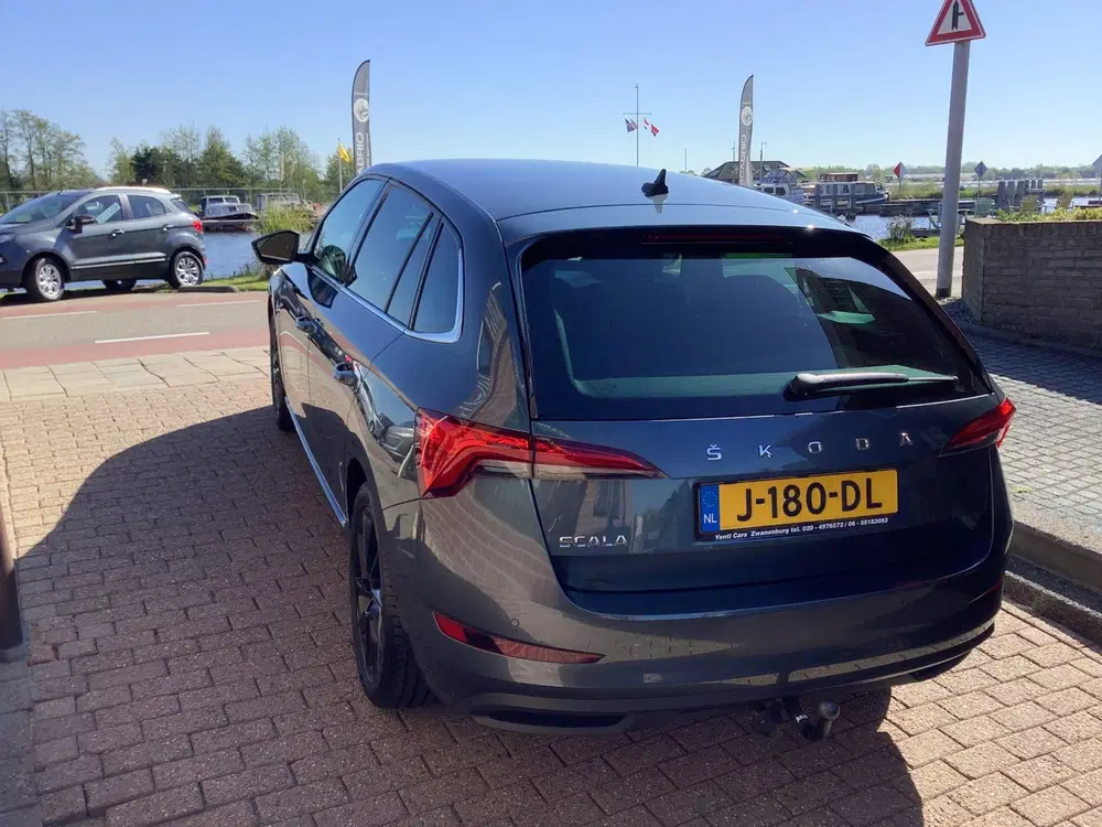 Skoda Scala 1.5 TSI Sport Business automaat uit 2019, foto 4